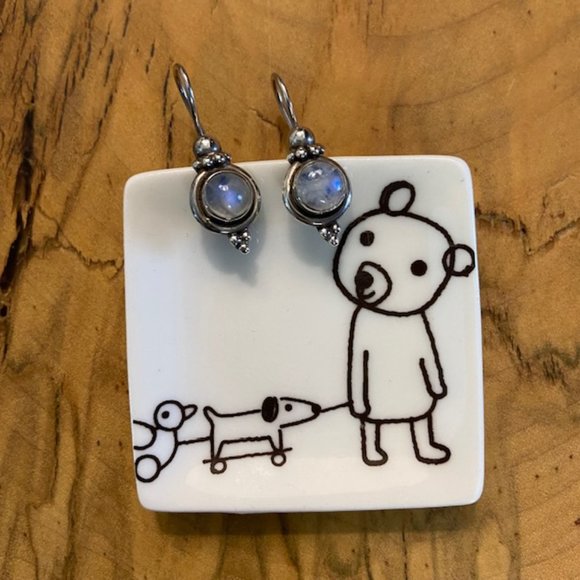 Sterling Silver Earrings with Moonstone Centre - Picture 2 of 6